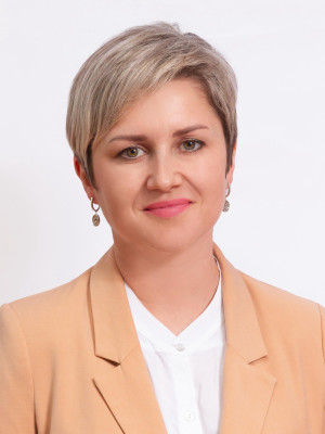Воспитатель первой категории Ханина Ирина Сергеевна Воспитатель первой категории Ханина Ирина Сергеевна